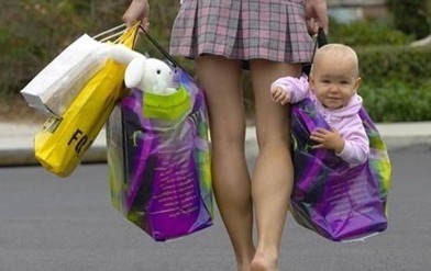 1-baby-shopping-b