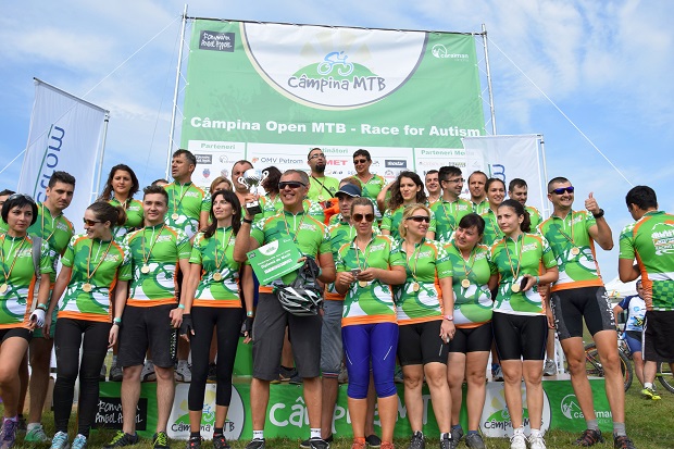 CAMPINA MTB 2014_CATENA_Premiul_pentru cea mai inimoasa si numeroasa echipa_foto 1
