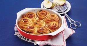 rulouri din foitaj cu mere