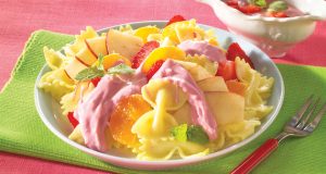Salata de paste cu capsune