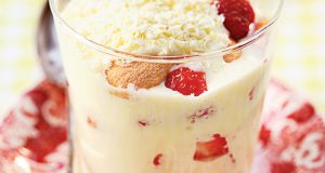 desert cu capsune si ciocolata alba