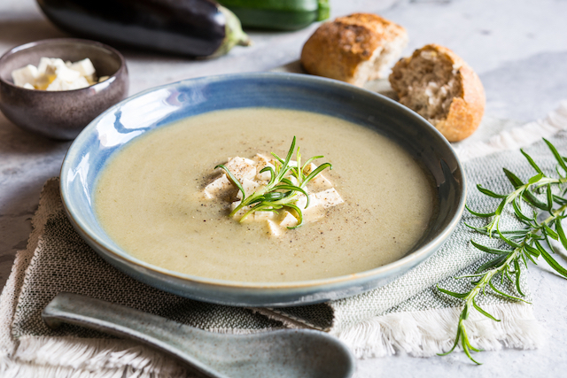 supa crema de dovlecei cu vinete
