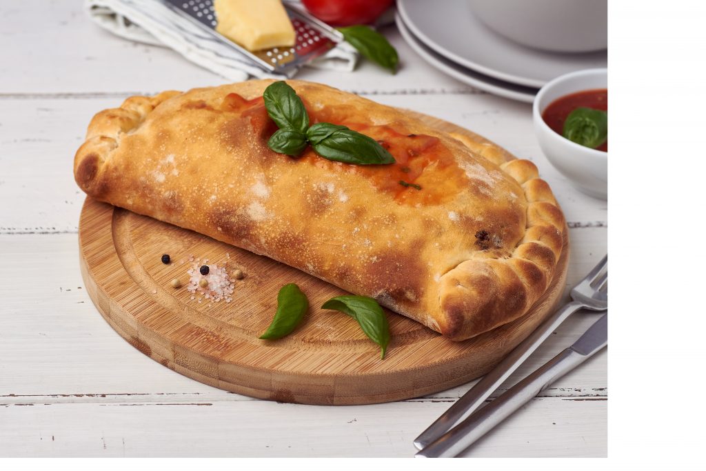 calzone cu sunca
